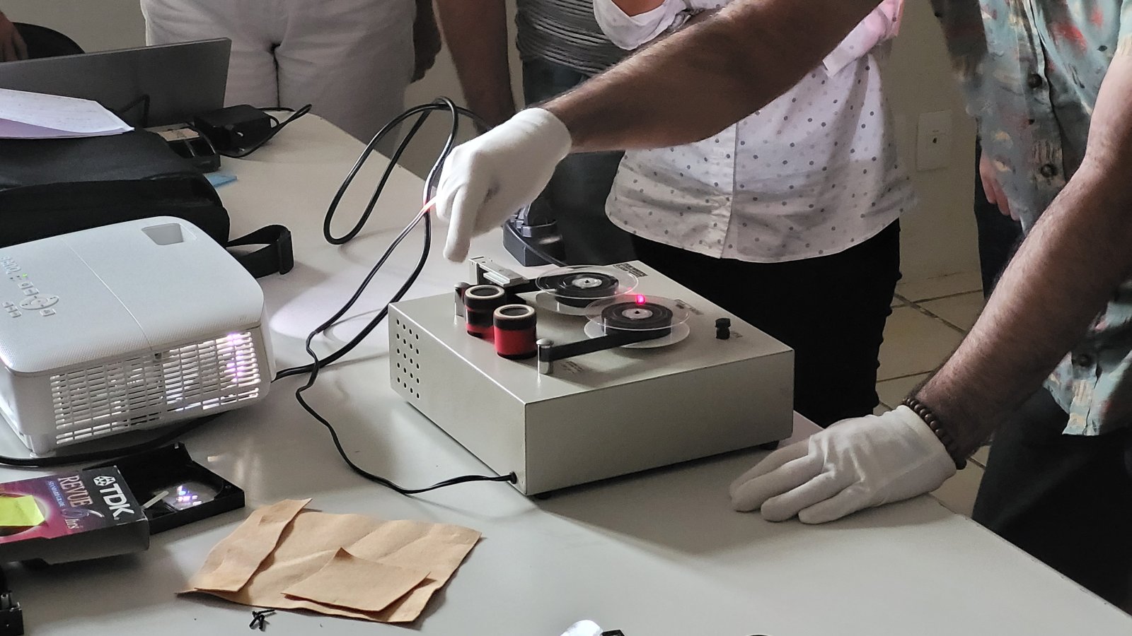 Vila das Artes divulga resultado parcial da 2ª etapa do Curso de Preservação Audiovisual